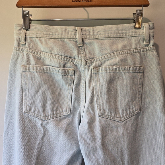 We The Free Loose Straight Leg 26 Women's Light Wash Distressed Raw Hem - Picture 4 of 13